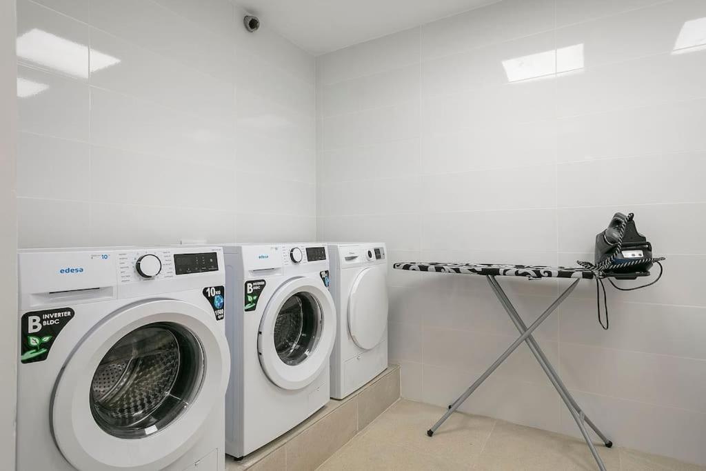 Your Home- Apartment Camp Nou 2A L'Hospitalet de Llobregat Luaran gambar